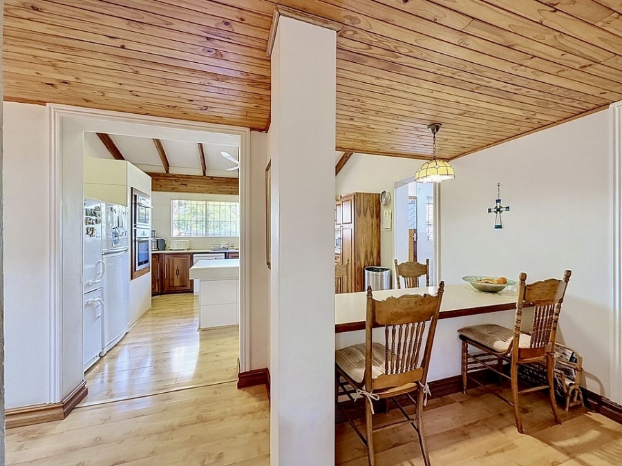 3 Bedroom Property for Sale in Faerie Glen Gauteng