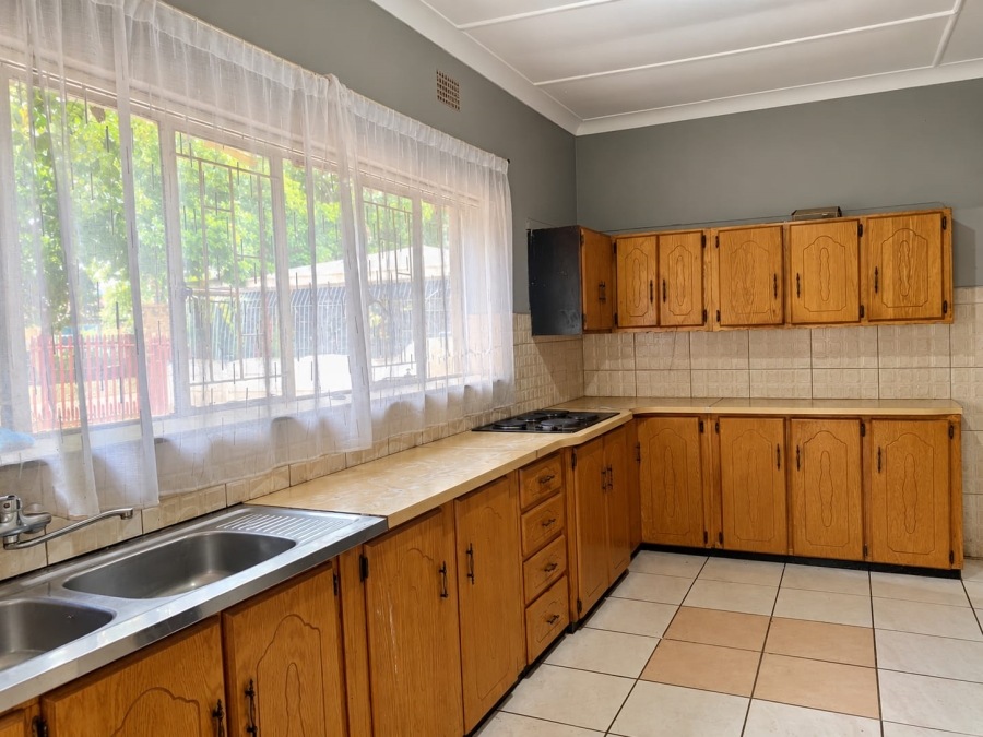 4 Bedroom Property for Sale in Vanderbijlpark CE 2 Gauteng