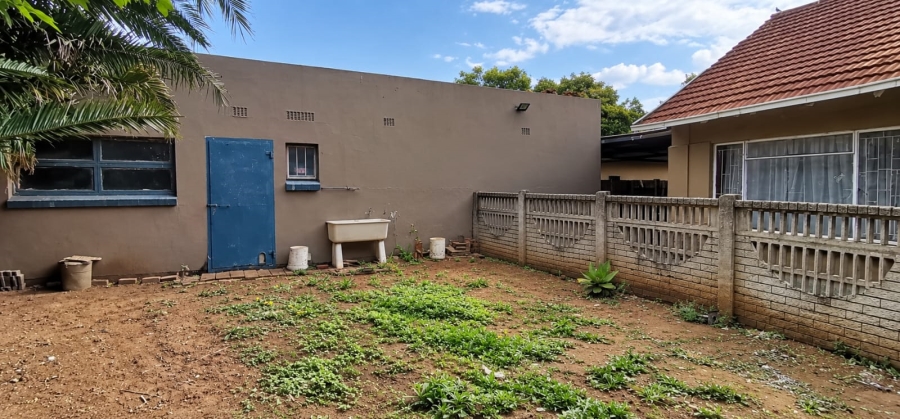 4 Bedroom Property for Sale in Vanderbijlpark CE 2 Gauteng