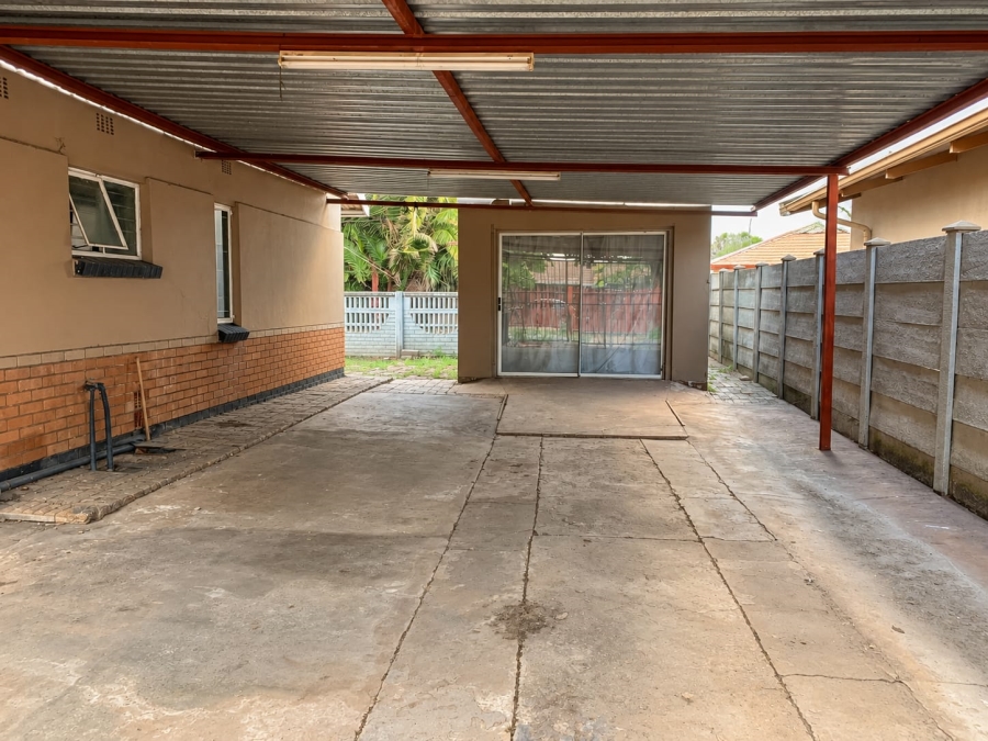 4 Bedroom Property for Sale in Vanderbijlpark CE 2 Gauteng