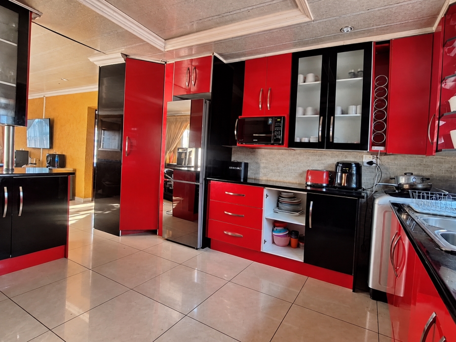 2 Bedroom Property for Sale in Daleside Gauteng