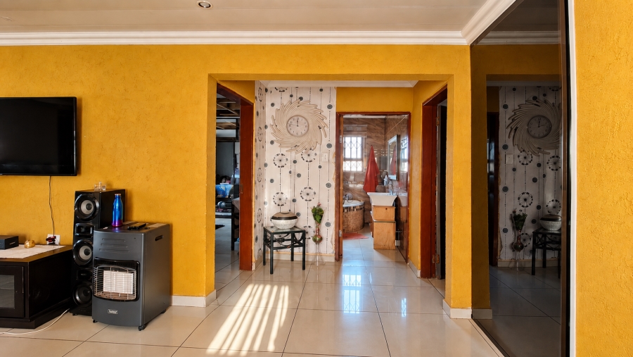 2 Bedroom Property for Sale in Daleside Gauteng