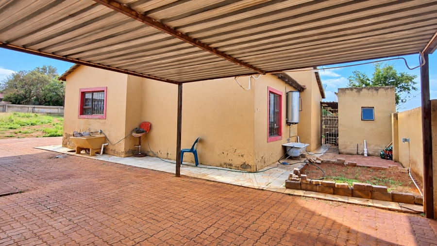 2 Bedroom Property for Sale in Daleside Gauteng