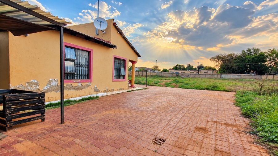 2 Bedroom Property for Sale in Daleside Gauteng