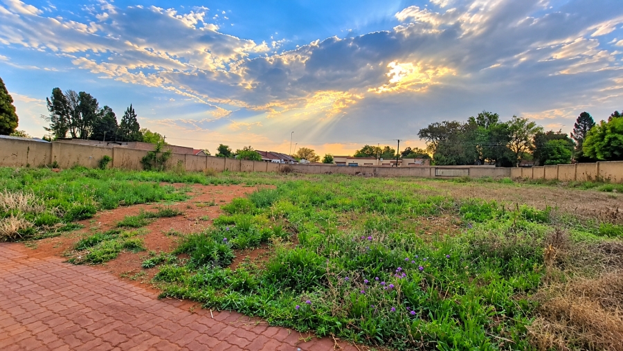 2 Bedroom Property for Sale in Daleside Gauteng