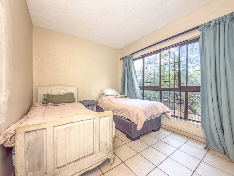 0 Bedroom Property for Sale in Hillcrest Gauteng