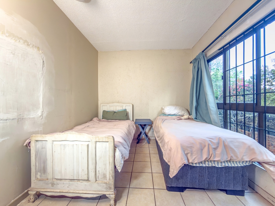 0 Bedroom Property for Sale in Hillcrest Gauteng