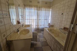 4 Bedroom Property for Sale in Sinoville Gauteng
