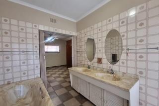4 Bedroom Property for Sale in Sinoville Gauteng