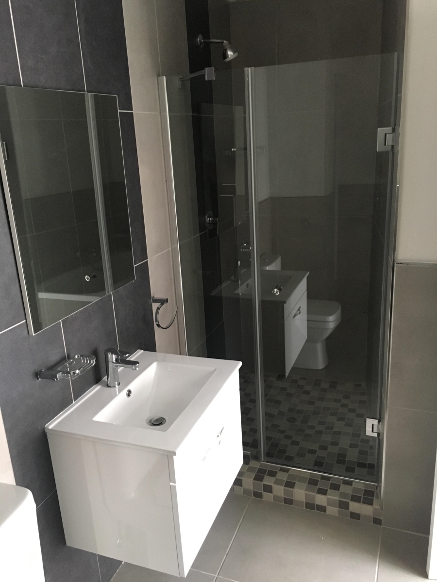 To Let 2 Bedroom Property for Rent in Bryanston Gauteng