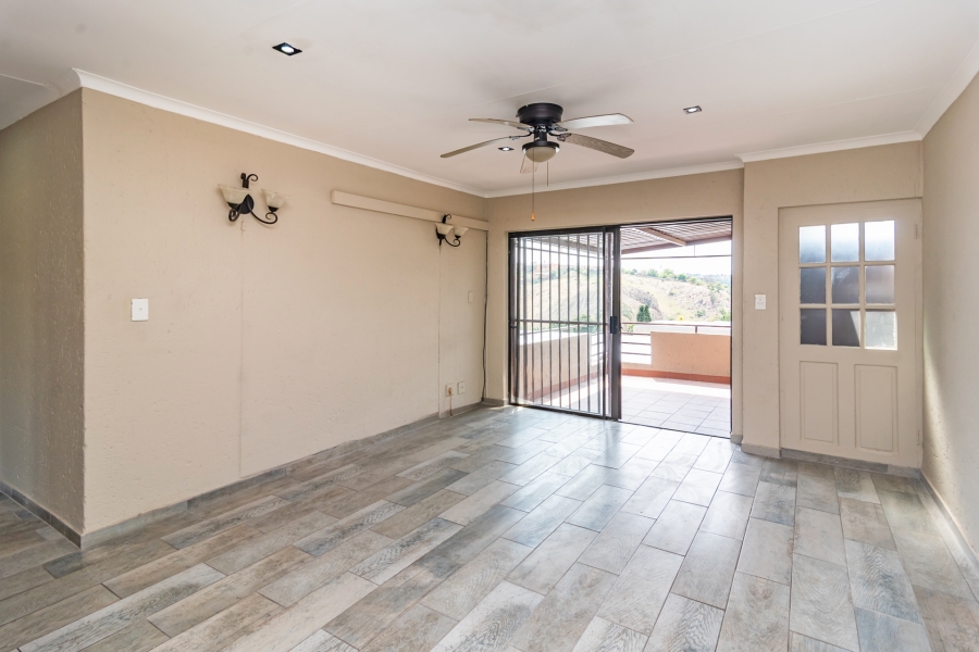3 Bedroom Property for Sale in Breaunanda Gauteng