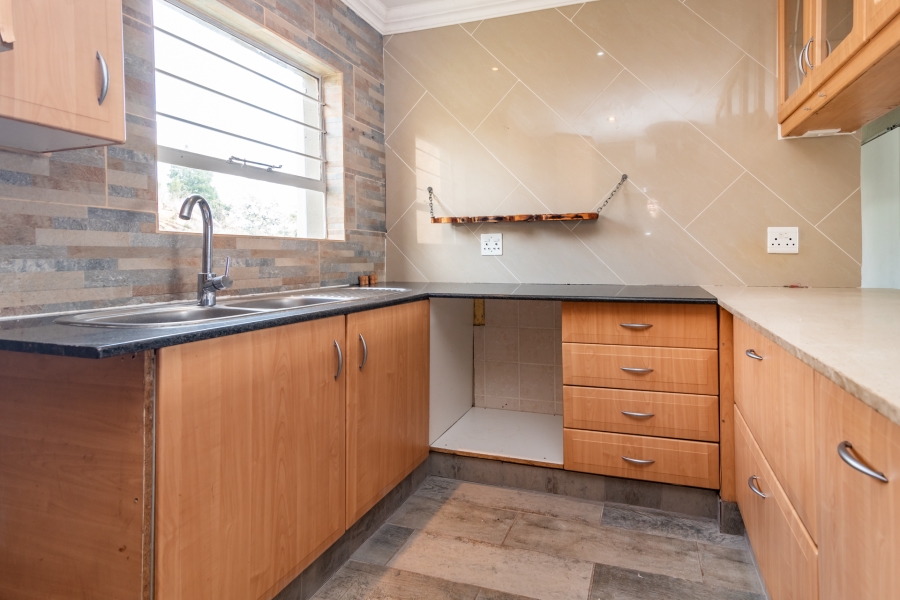 3 Bedroom Property for Sale in Breaunanda Gauteng