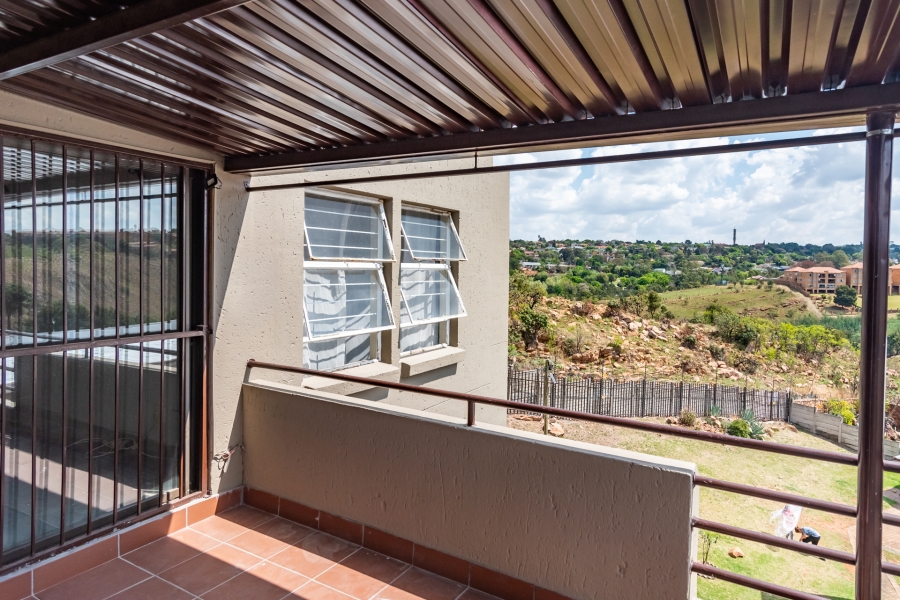 3 Bedroom Property for Sale in Breaunanda Gauteng