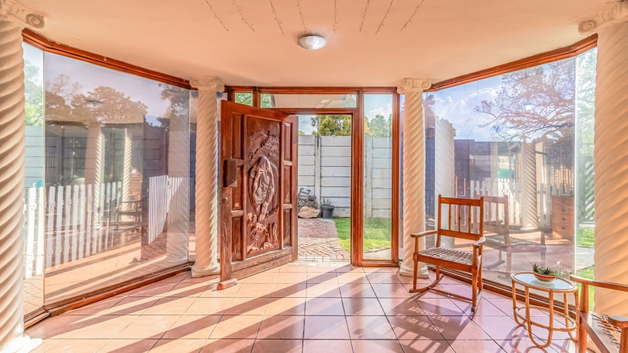 3 Bedroom Property for Sale in Edenvale Central Gauteng