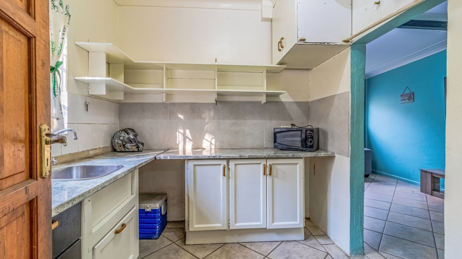 3 Bedroom Property for Sale in Edenvale Central Gauteng