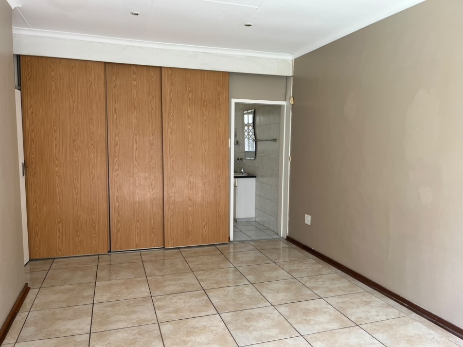 3 Bedroom Property for Sale in Eden Glen Gauteng