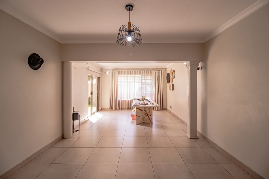 3 Bedroom Property for Sale in Northwold Gauteng