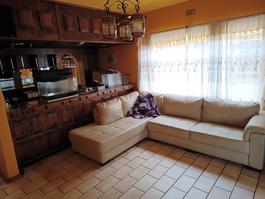 4 Bedroom Property for Sale in Risana Gauteng