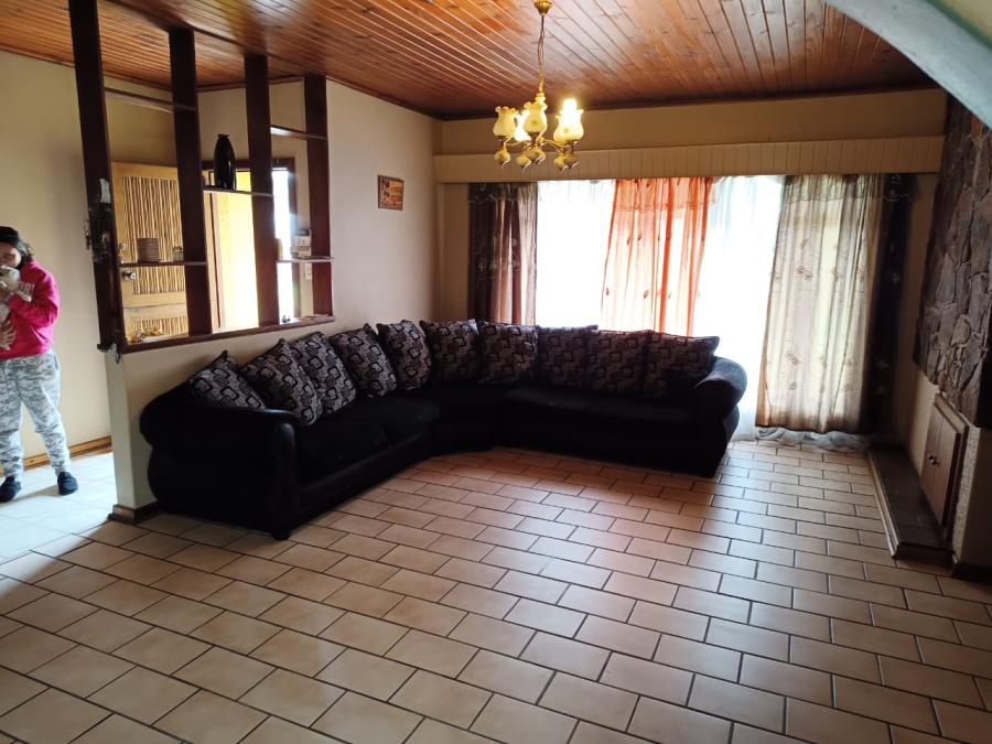 4 Bedroom Property for Sale in Risana Gauteng