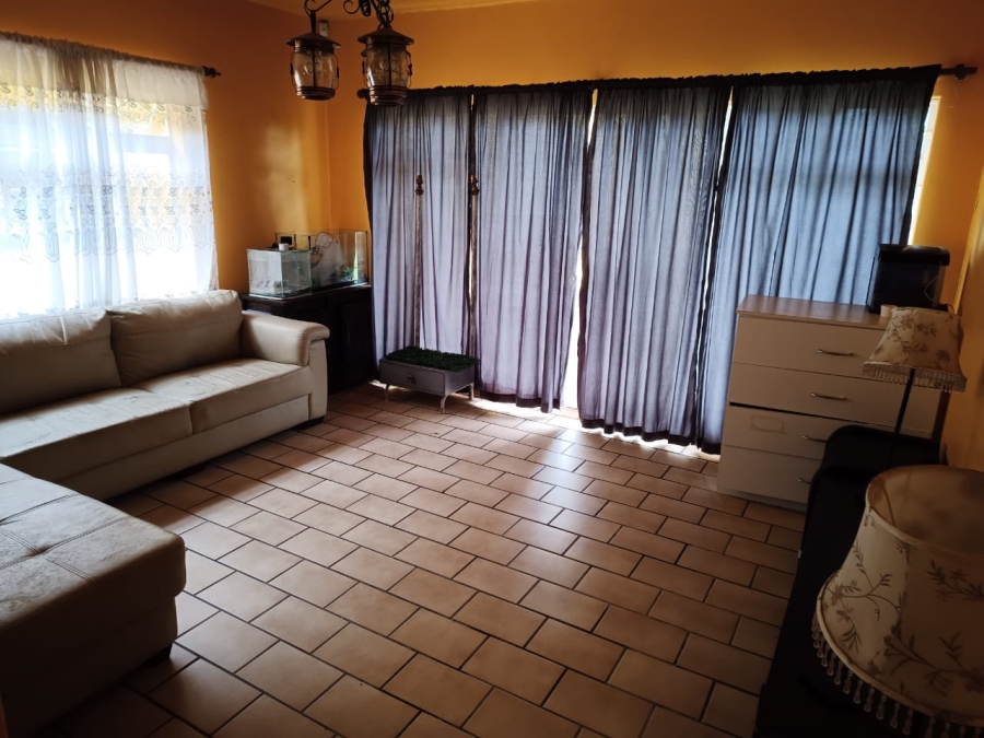 4 Bedroom Property for Sale in Risana Gauteng