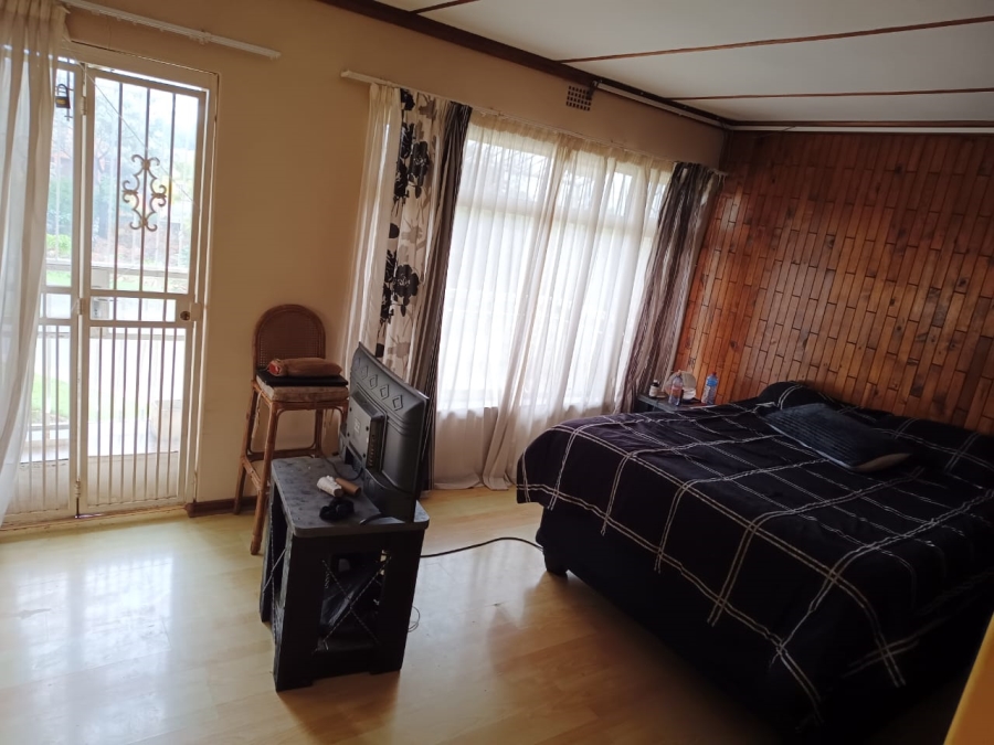 4 Bedroom Property for Sale in Risana Gauteng