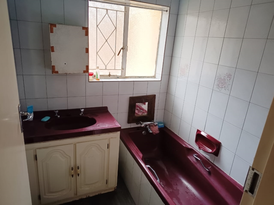 4 Bedroom Property for Sale in Risana Gauteng