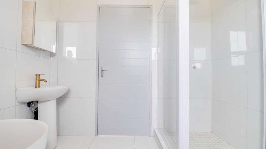 3 Bedroom Property for Sale in Crystal Park Gauteng