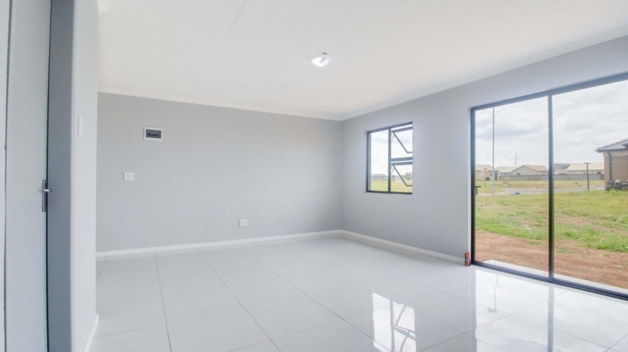 3 Bedroom Property for Sale in Crystal Park Gauteng