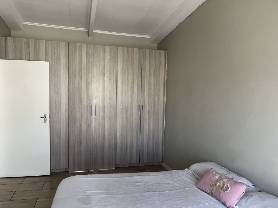 3 Bedroom Property for Sale in Albertsdal Gauteng