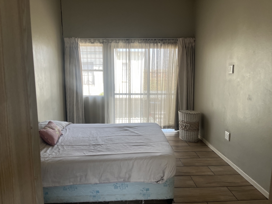 3 Bedroom Property for Sale in Albertsdal Gauteng