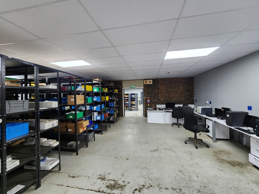 To Let Commercial Property for Rent in Waltloo Gauteng