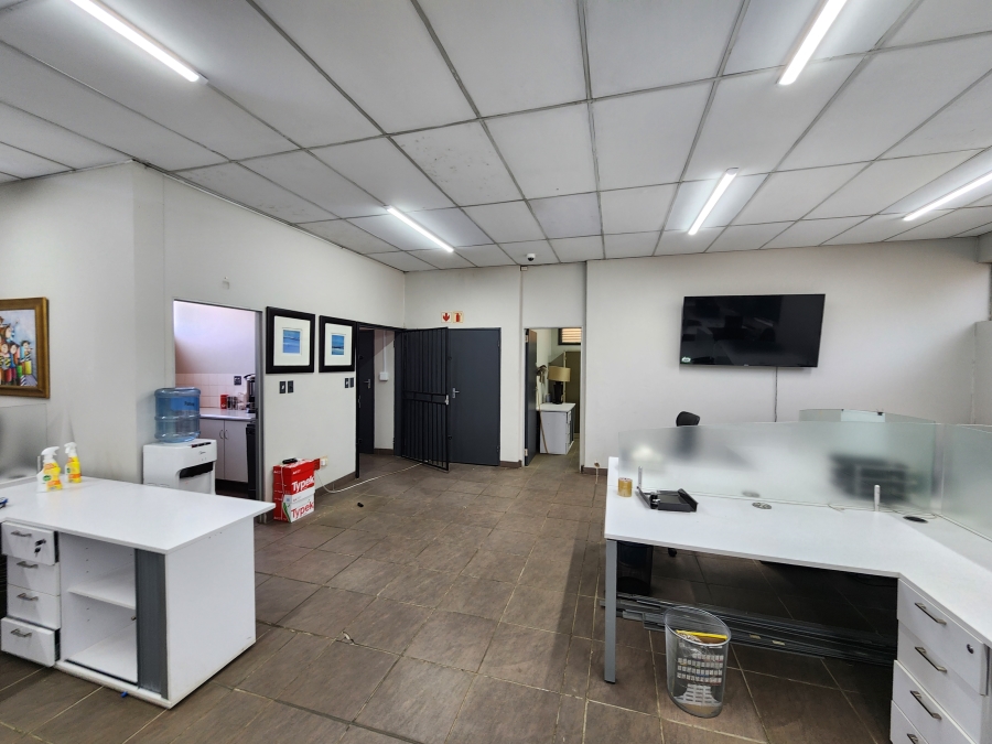 To Let Commercial Property for Rent in Waltloo Gauteng