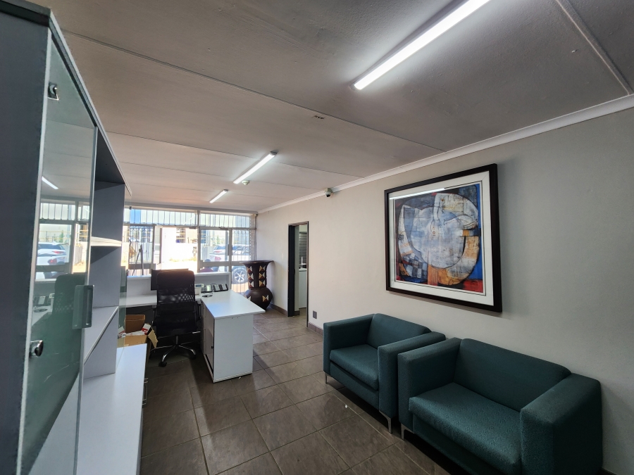 To Let Commercial Property for Rent in Waltloo Gauteng