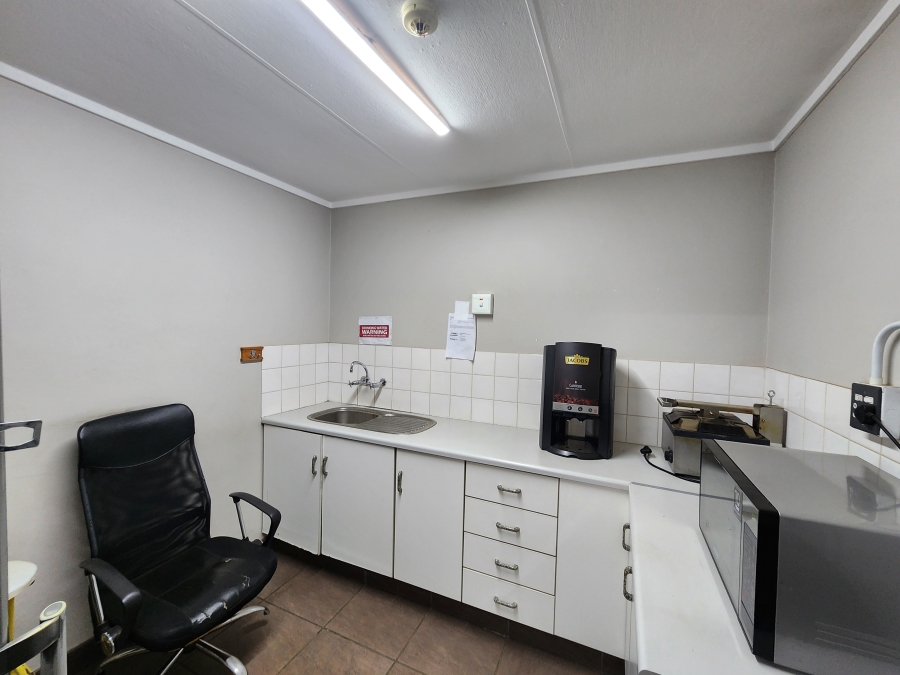 To Let Commercial Property for Rent in Waltloo Gauteng
