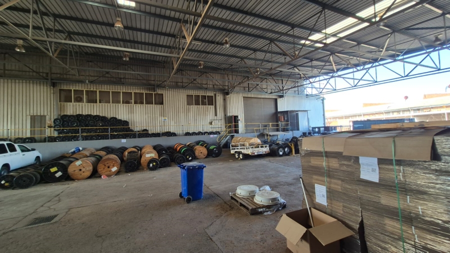To Let Commercial Property for Rent in Waltloo Gauteng