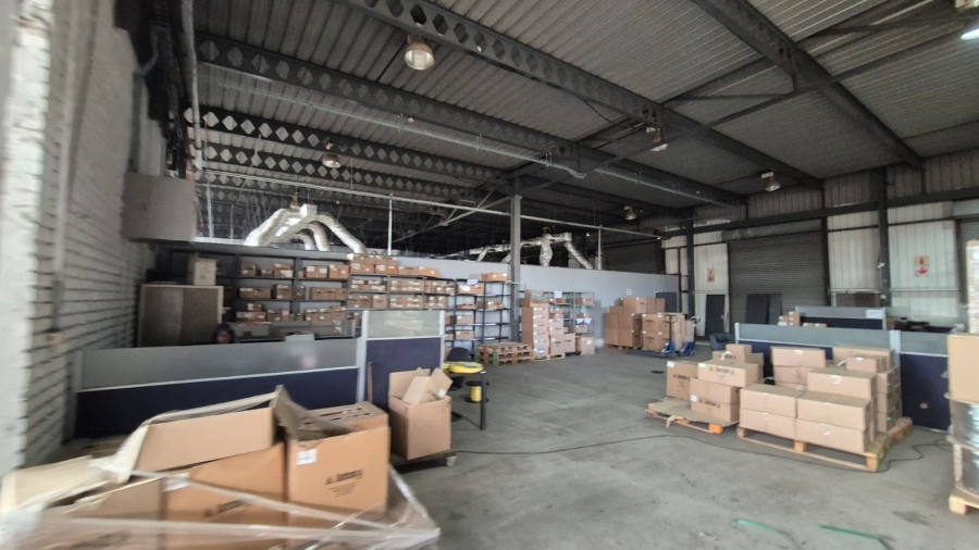 To Let Commercial Property for Rent in Waltloo Gauteng