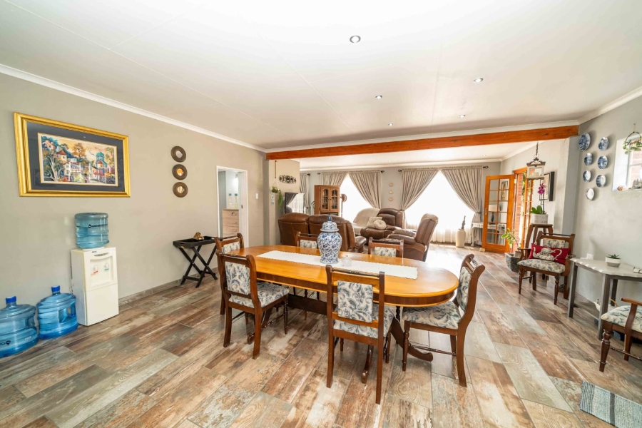 4 Bedroom Property for Sale in Parkdene Gauteng