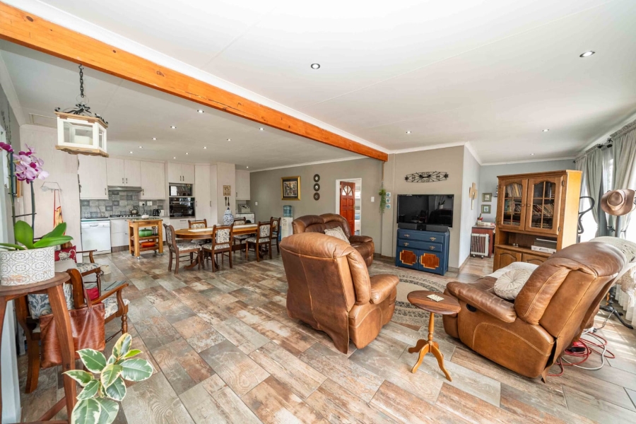 4 Bedroom Property for Sale in Parkdene Gauteng