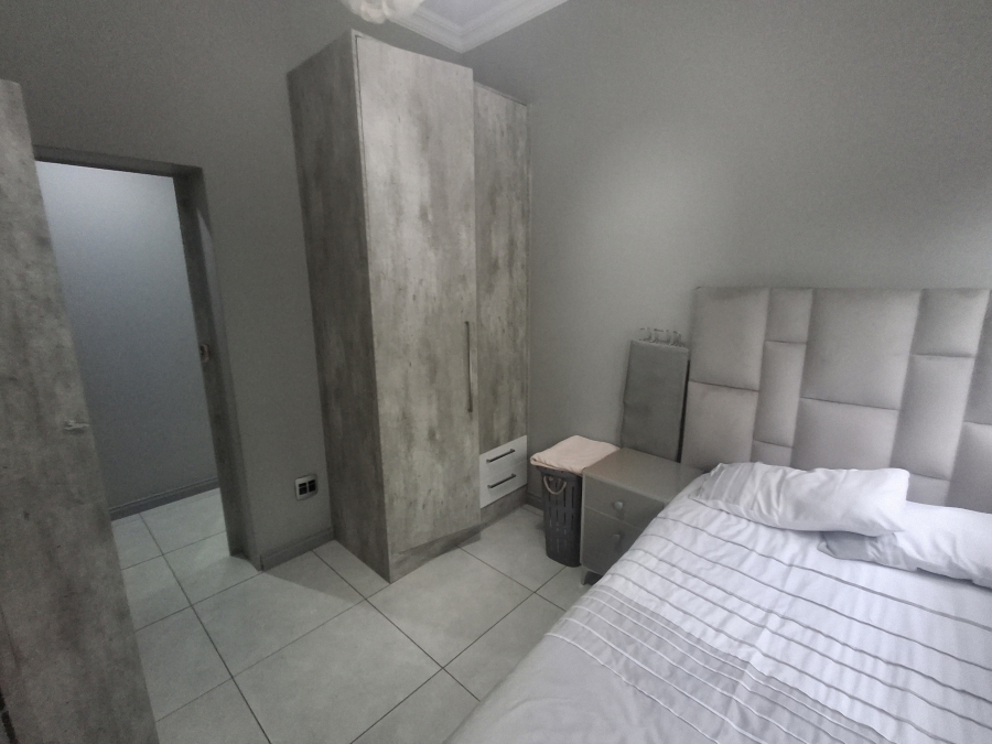 4 Bedroom Property for Sale in Aquavista Mountain Estate Gauteng