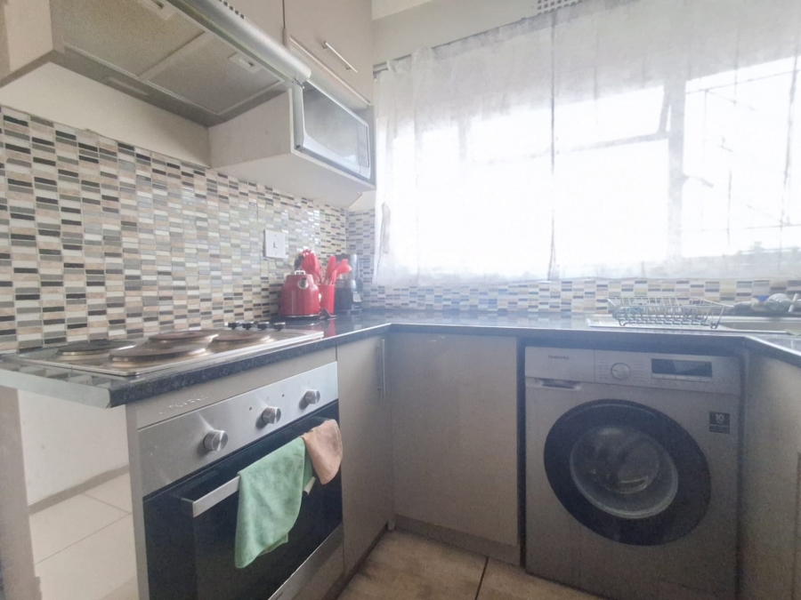 2 Bedroom Property for Sale in Three Rivers Gauteng