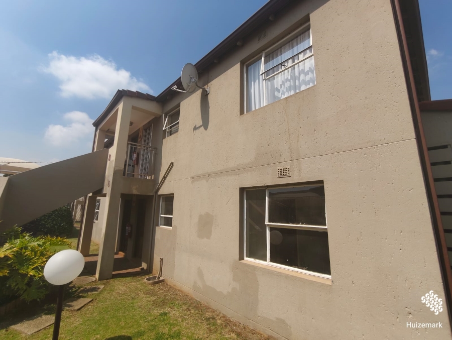3 Bedroom Property for Sale in Vanderbijlpark SW 5 Gauteng