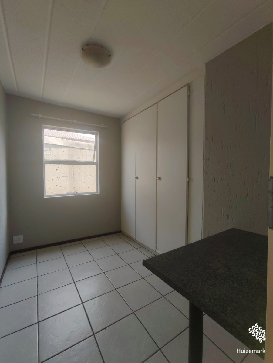 3 Bedroom Property for Sale in Vanderbijlpark SW 5 Gauteng