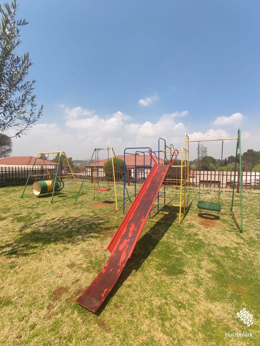 3 Bedroom Property for Sale in Vanderbijlpark SW 5 Gauteng