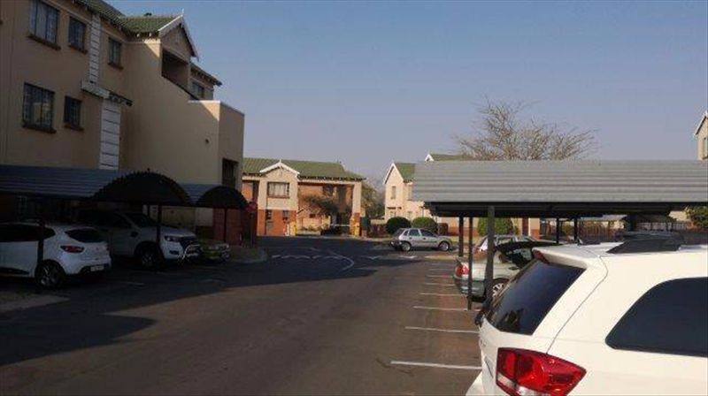 2 Bedroom Property for Sale in Terenure Gauteng