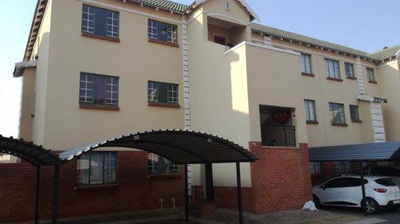 2 Bedroom Property for Sale in Terenure Gauteng