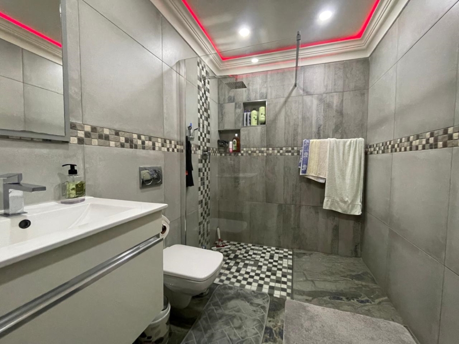 2 Bedroom Property for Sale in Brakpan North Gauteng
