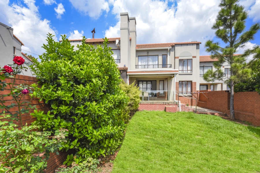 3 Bedroom Property for Sale in Rietvlei Ridge Country Estate Gauteng