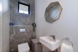 To Let 1 Bedroom Property for Rent in Houghton Estate Gauteng