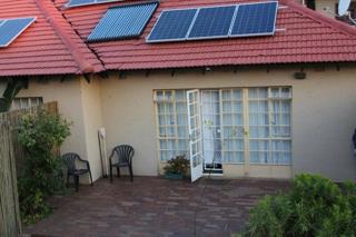 To Let 1 Bedroom Property for Rent in Bedfordview Gauteng