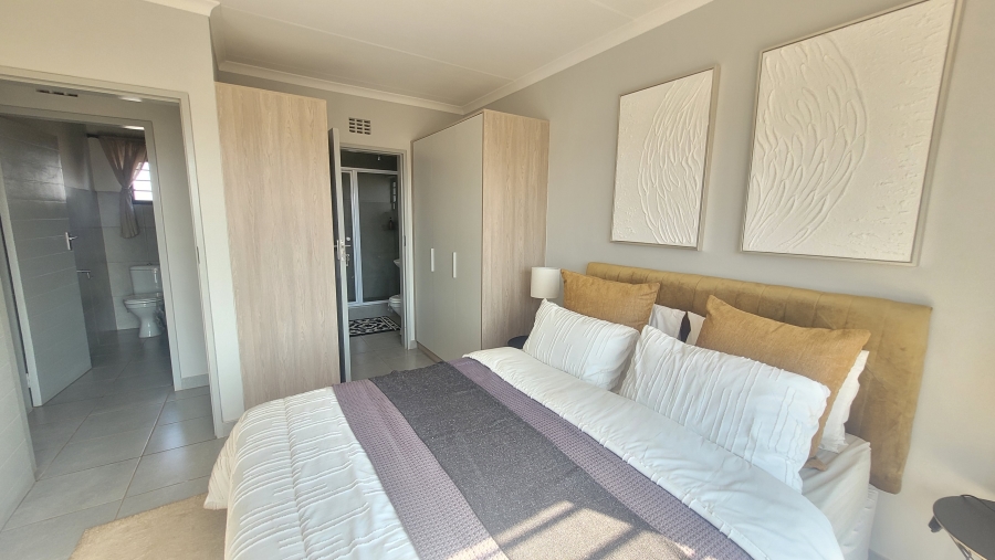 4 Bedroom Property for Sale in Protea Glen Gauteng